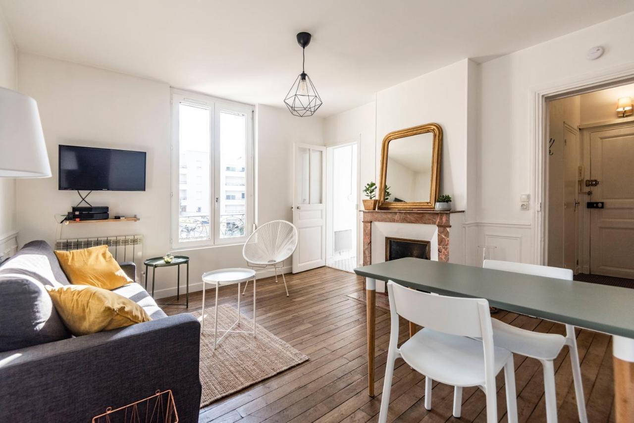 Appartement Cosy A 10 Min A Pieds De La Gare Reims Exterior photo